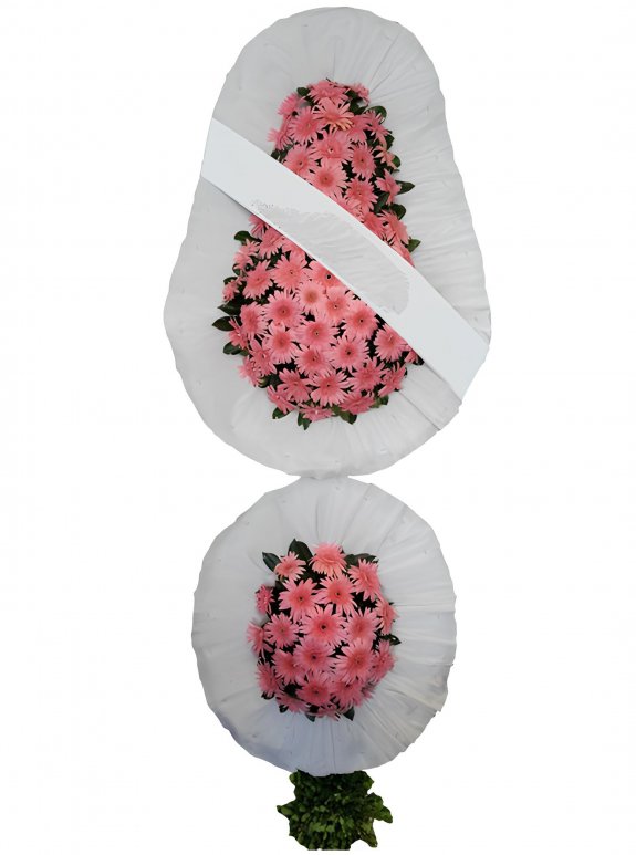 Pembe Çiçekler ile Çelenk